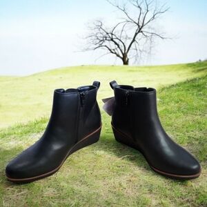 Aerosoles Wedge Bootie Black 9 Womens Ankle Zippered Heel Boots Vegan Leather